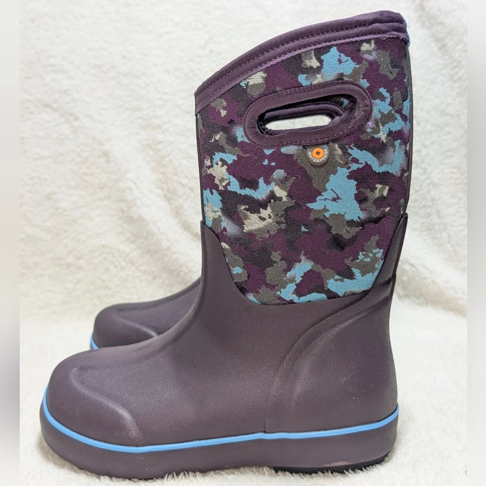 NWOT Bogs Kids Classic II Rain Snow Waterproof Boot Purple Camo Youth sz 3